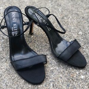 Anne Klein late 90’s early 00’s heels